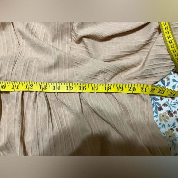 NWT! Entro Tan Tie Front Smocked Sundress - Picture 6 of 6